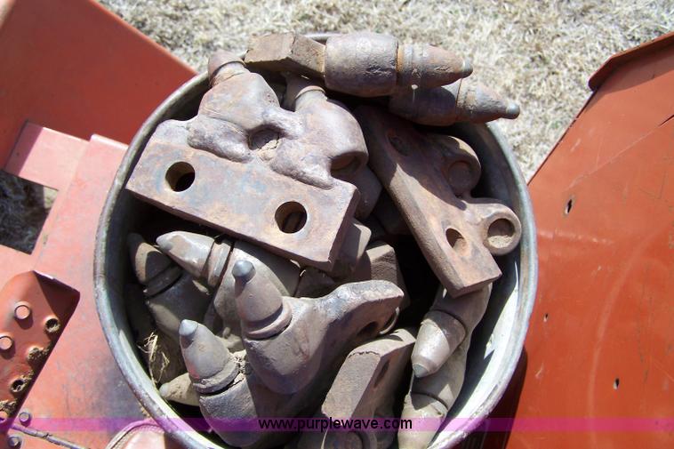 image for item 7332 Ditch Witch 6510 trencher