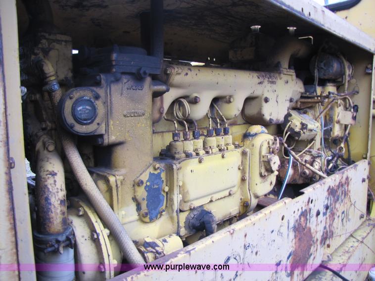 image for item 8408 Caterpillar 12 motor grader