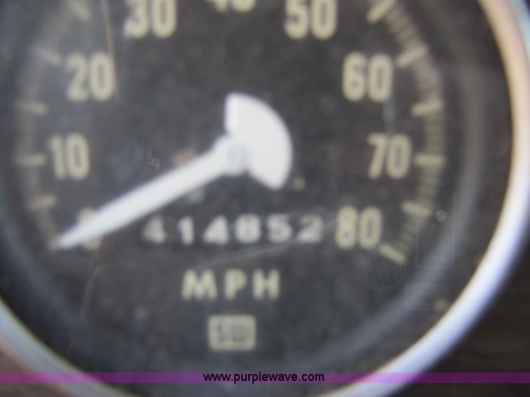 image for item 8409 1978 Kenworth W900 dump truck