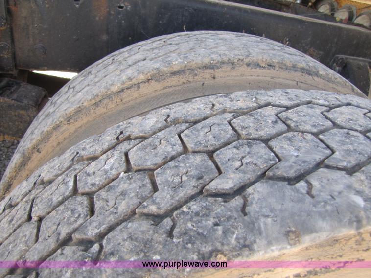 image for item 8409 1978 Kenworth W900 dump truck