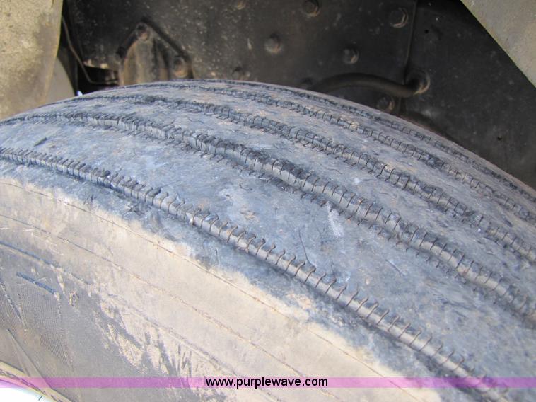 image for item 8409 1978 Kenworth W900 dump truck