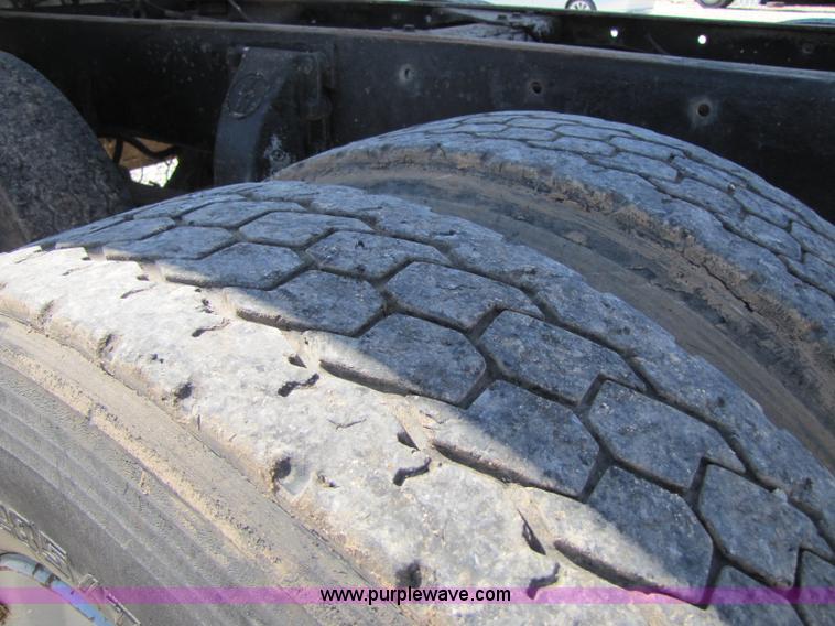 image for item 8409 1978 Kenworth W900 dump truck