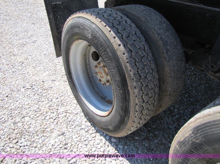 image for item 8409 1978 Kenworth W900 dump truck