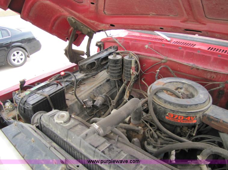 image for item 8660 1979 Ford F600 water truck