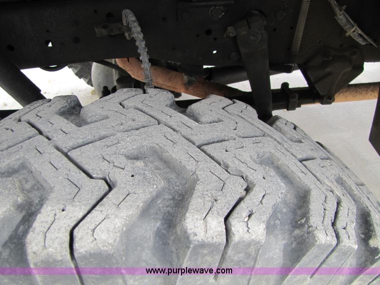 image for item 8660 1979 Ford F600 water truck