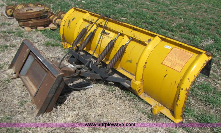 image for item 8666 Meyer C85 skid steer mount snow plow