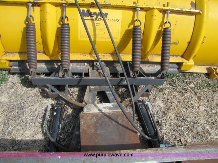 image for item 8666 Meyer C85 skid steer mount snow plow