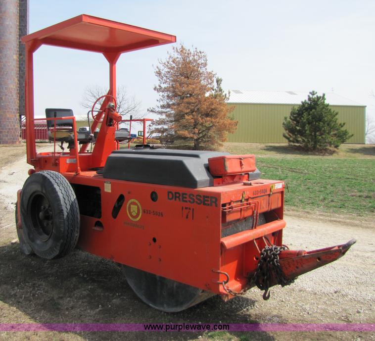 image for item 8670 Galion Dresser S4-6B roller