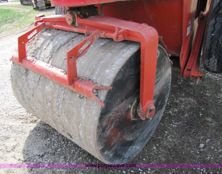 image for item 8670 Galion Dresser S4-6B roller