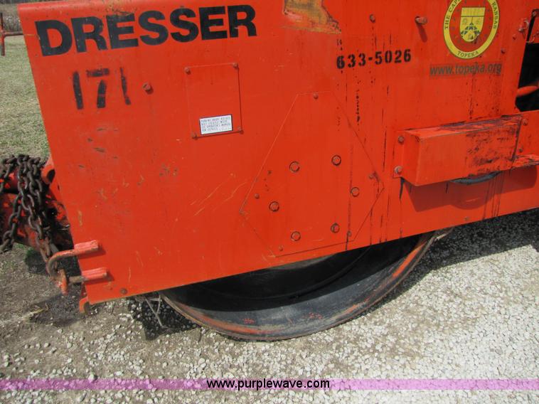 image for item 8670 Galion Dresser S4-6B roller