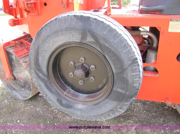 image for item 8670 Galion Dresser S4-6B roller