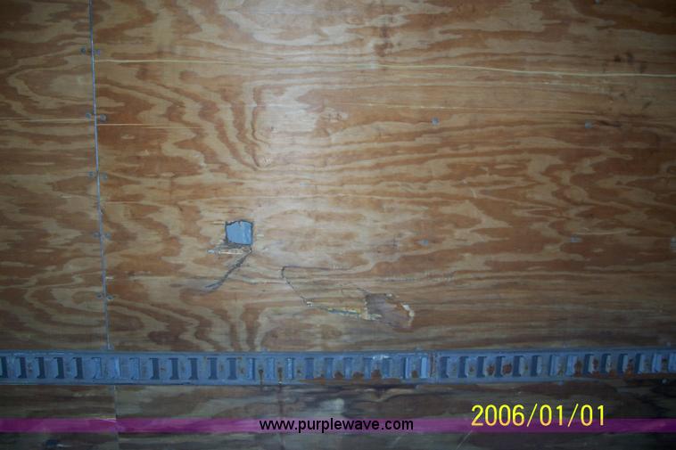 image for item 1000 1998 Great Dane Dry Van