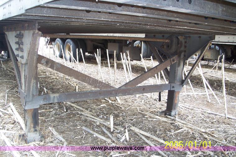 image for item 1001 1998 Great Dane Dry Van