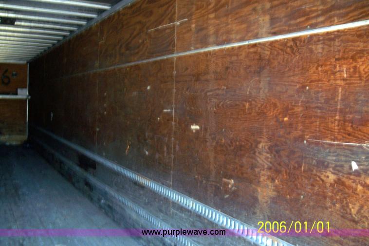 image for item 1002 1998 Great Dane Dry Van