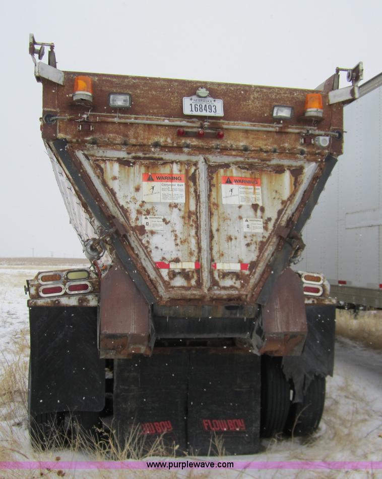 image for item 2985 2000 Flowboy CB4000 42' trailer