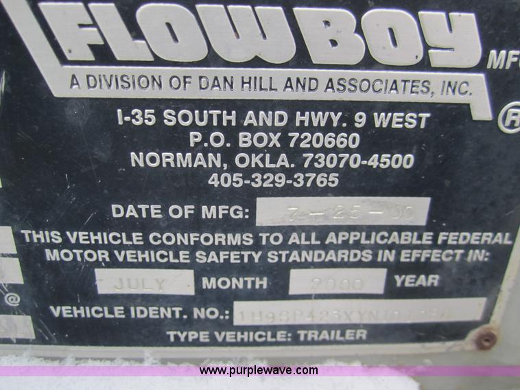 image for item 2985 2000 Flowboy CB4000 42' trailer