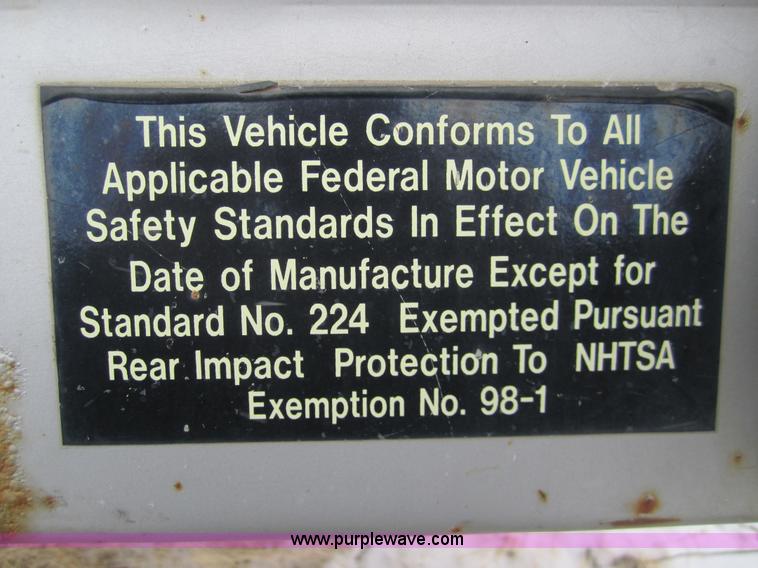 image for item 2985 2000 Flowboy CB4000 42' trailer