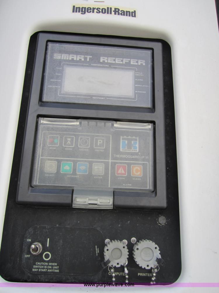 image for item 3771 2002 Wabash 53' reefer van trailer