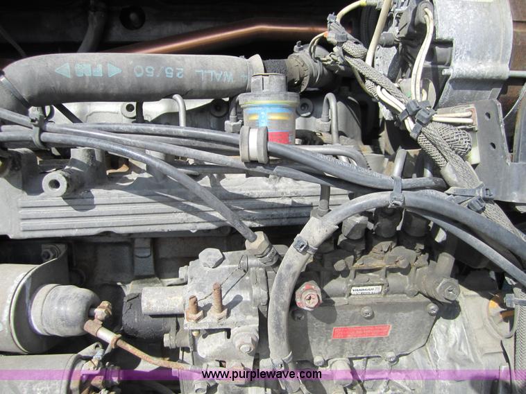 image for item 3772 2002 Wabash 53' reefer van trailer