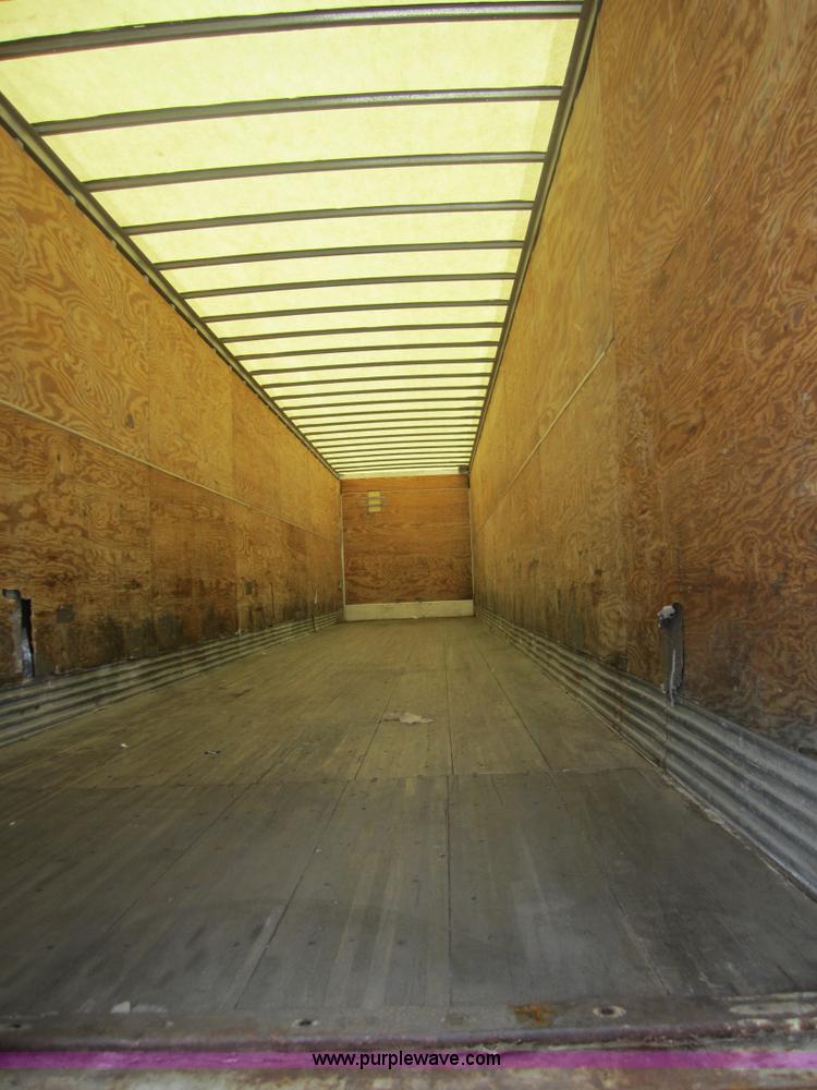 image for item 3782 1999 Great Dane 53' dry van trailer