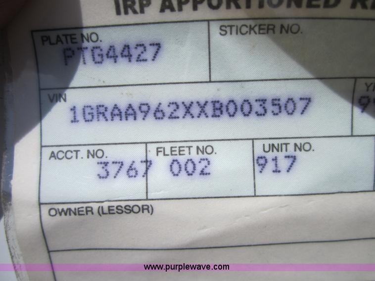 image for item 3782 1999 Great Dane 53' dry van trailer