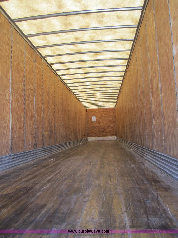 image for item 3783 2001 Great Dane 53' dry van trailer