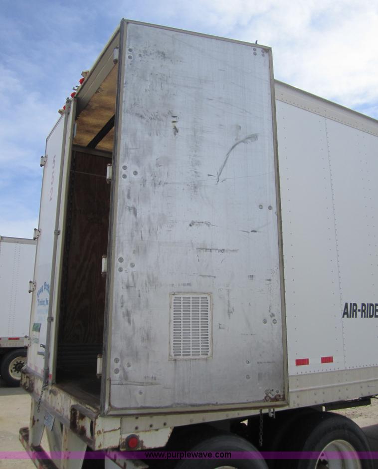 image for item 3784 2001 Great Dane 53' dry van trailer