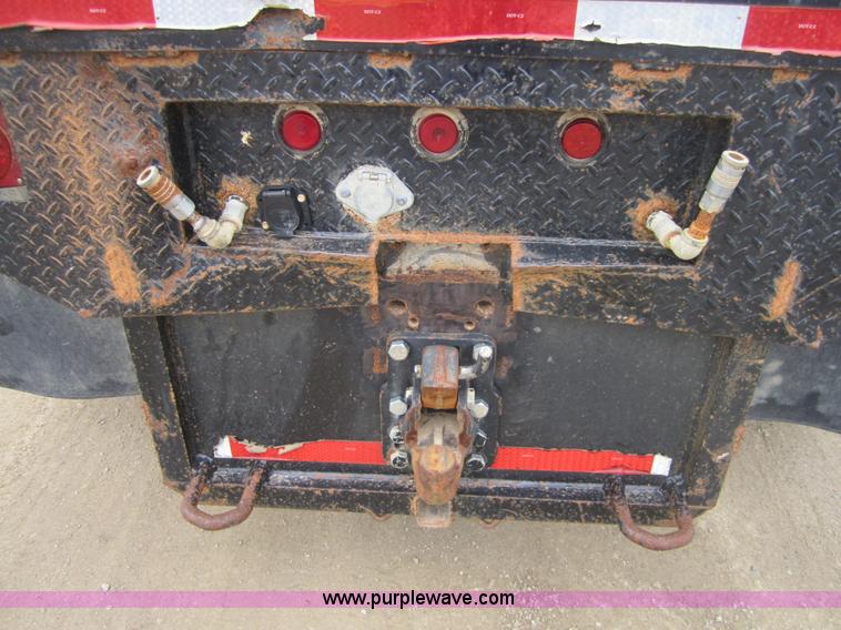 image for item 3810 1987 Ford LN9000 flatbed truck