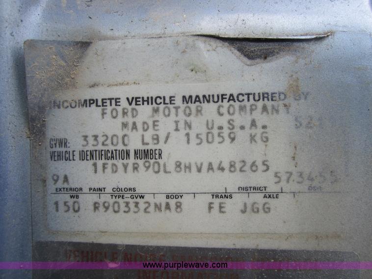 image for item 3810 1987 Ford LN9000 flatbed truck