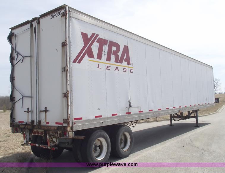 image for item 5585 1986 Fruehauf 48' semi trailer