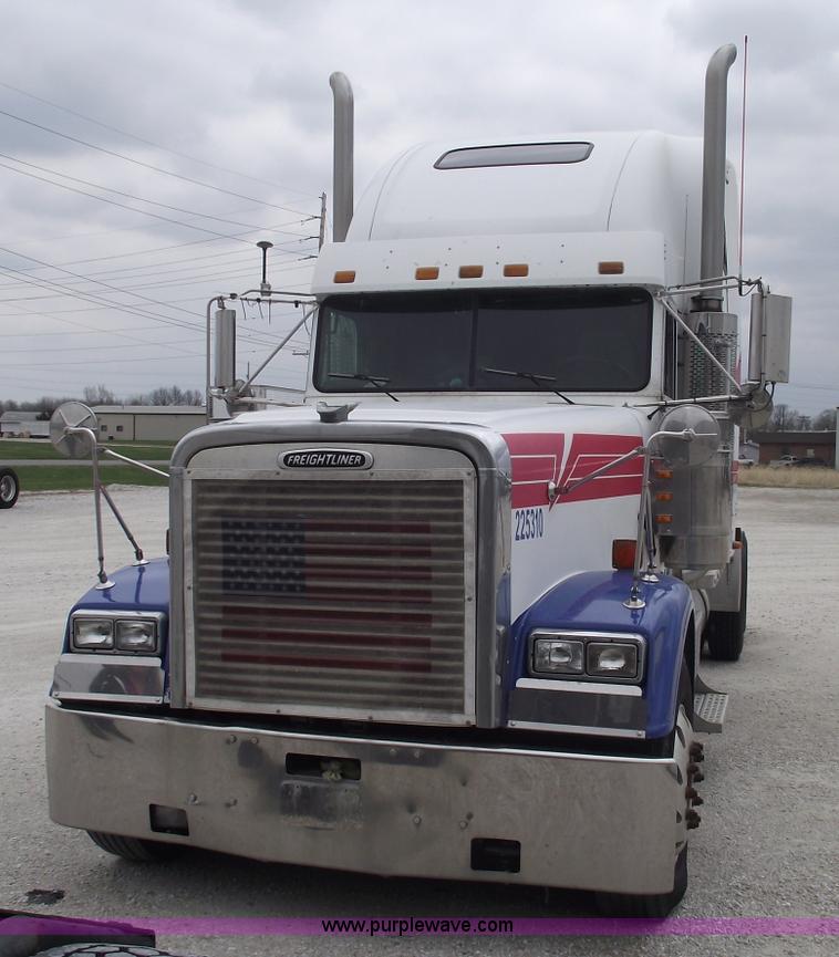 image for item 5756 2000 Freightliner FL132 Classic XL semi truck