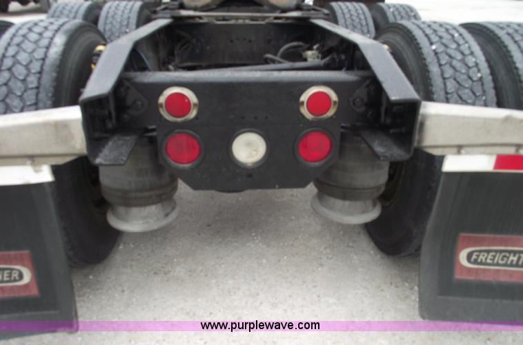 image for item 5756 2000 Freightliner FL132 Classic XL semi truck