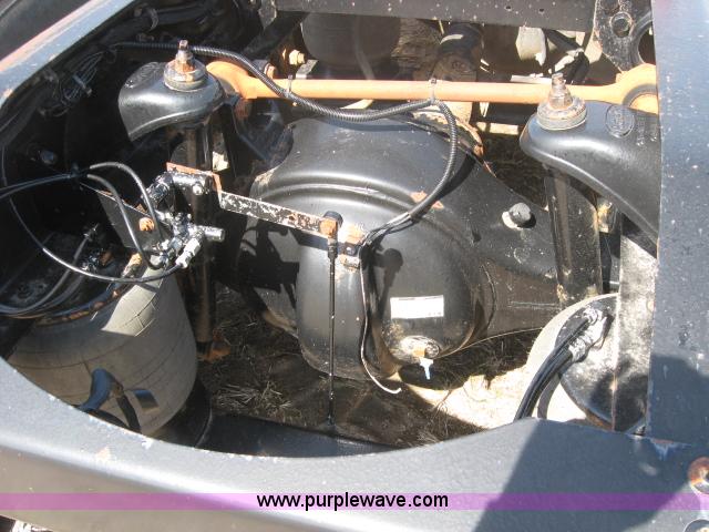 image for item 5944 1995 Peterbilt 378 semi truck