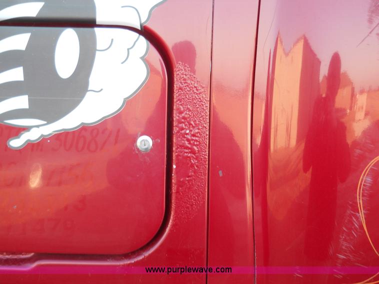 image for item 7822 1998 Kenworth T2000 semi truck