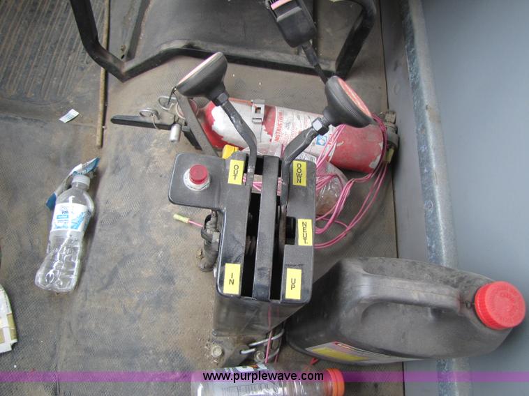 image for item 8415 1999 Freightliner FL80 Contractor dump bed truck