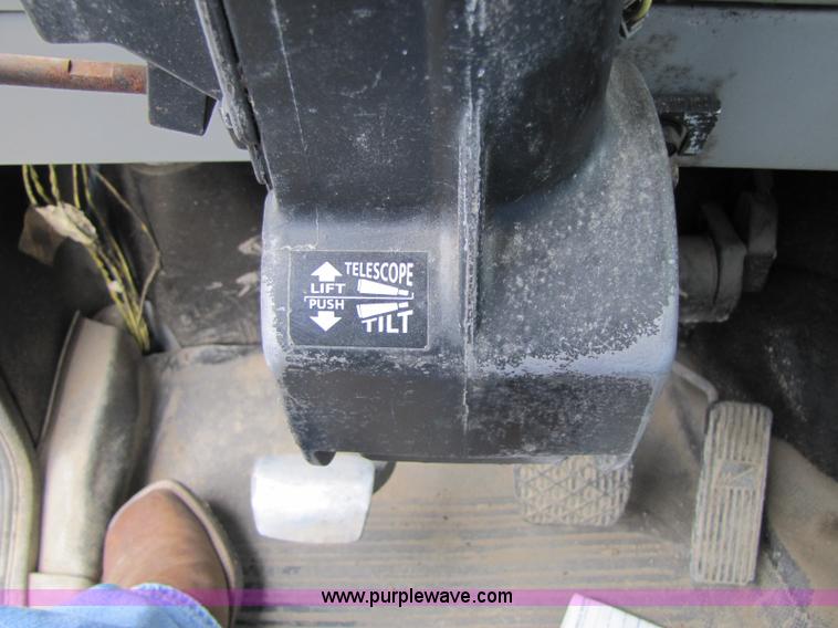 image for item 8415 1999 Freightliner FL80 Contractor dump bed truck