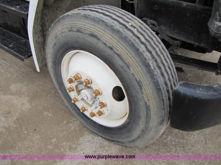 image for item 8415 1999 Freightliner FL80 Contractor dump bed truck