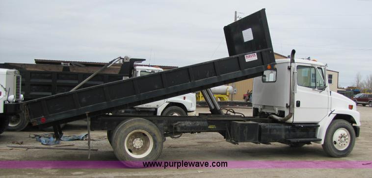 image for item 8415 1999 Freightliner FL80 Contractor dump bed truck