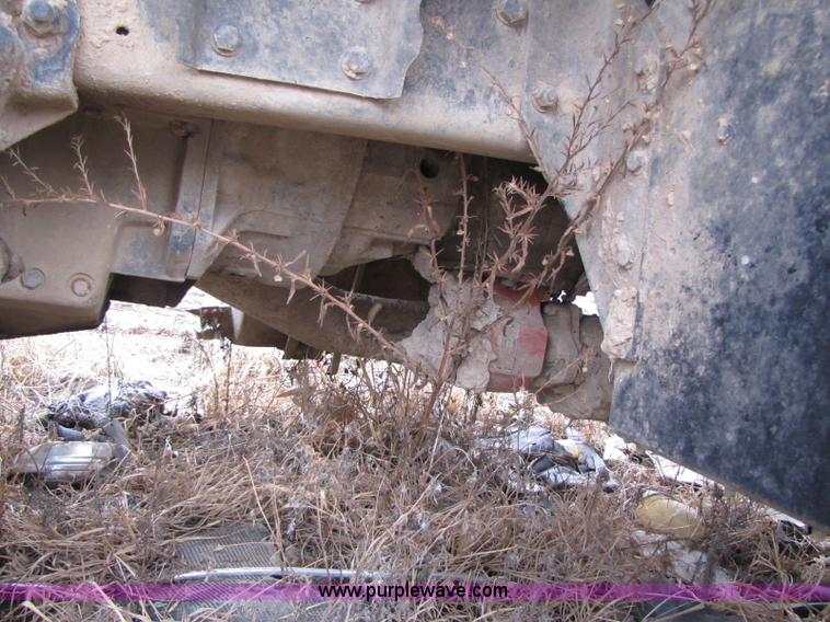 image for item 8416 1982 Ford LT9000 dump truck