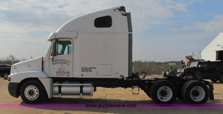 image for item 8417 1999 Freightliner FLC120 Century Class semi truck