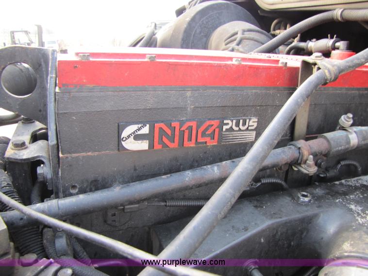 image for item 8417 1999 Freightliner FLC120 Century Class semi truck