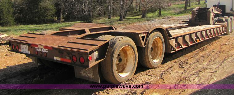 image for item 8446 1994 Trail King TK70HDG low-boy trailer