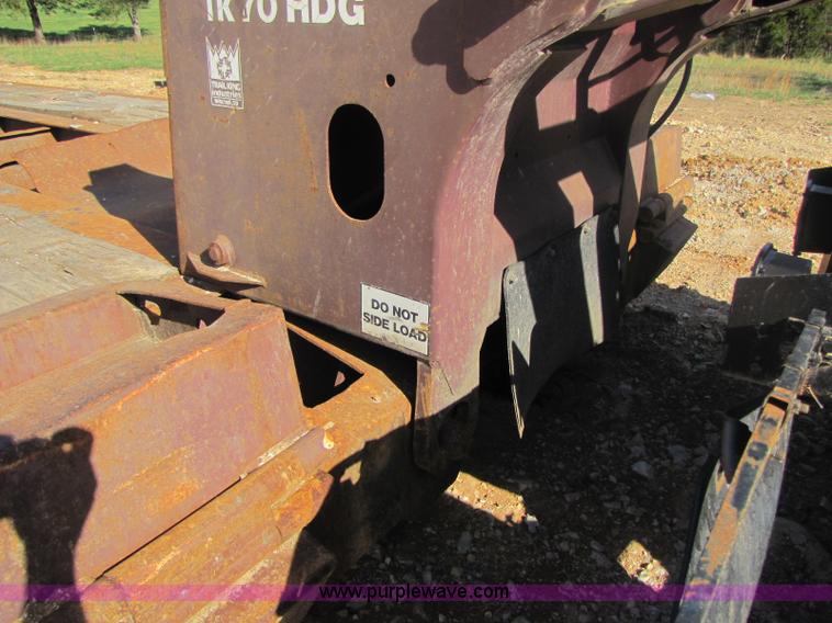 image for item 8446 1994 Trail King TK70HDG low-boy trailer