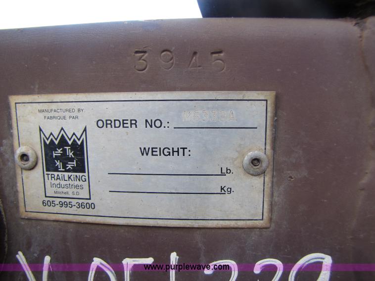 image for item 8446 1994 Trail King TK70HDG low-boy trailer