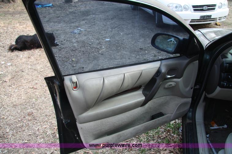 image for item 1708 1998 Cadillac Catera