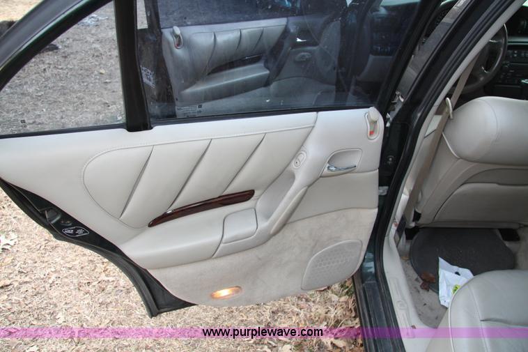 image for item 1708 1998 Cadillac Catera