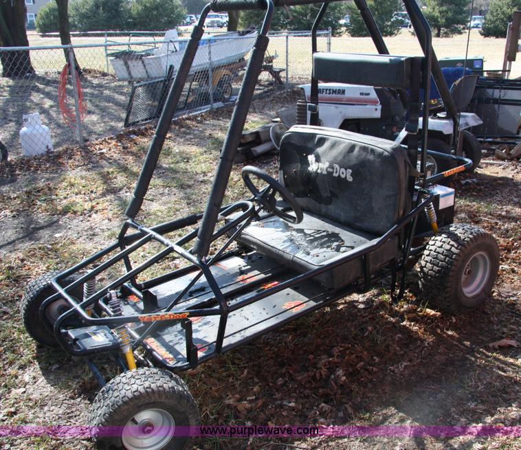 image for item 1709 Nerf Dog go-cart