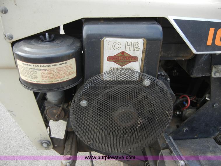 image for item 2271 Montgomery Ward lawn tractor