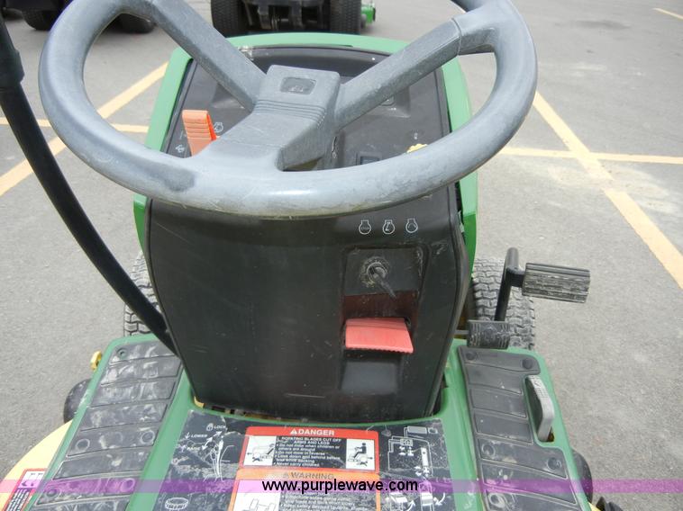 image for item 2319 John Deere riding lawn mower