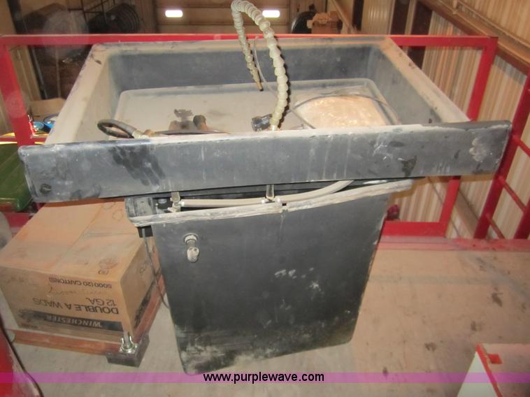 image for item 3067 Chem Free parts washer
